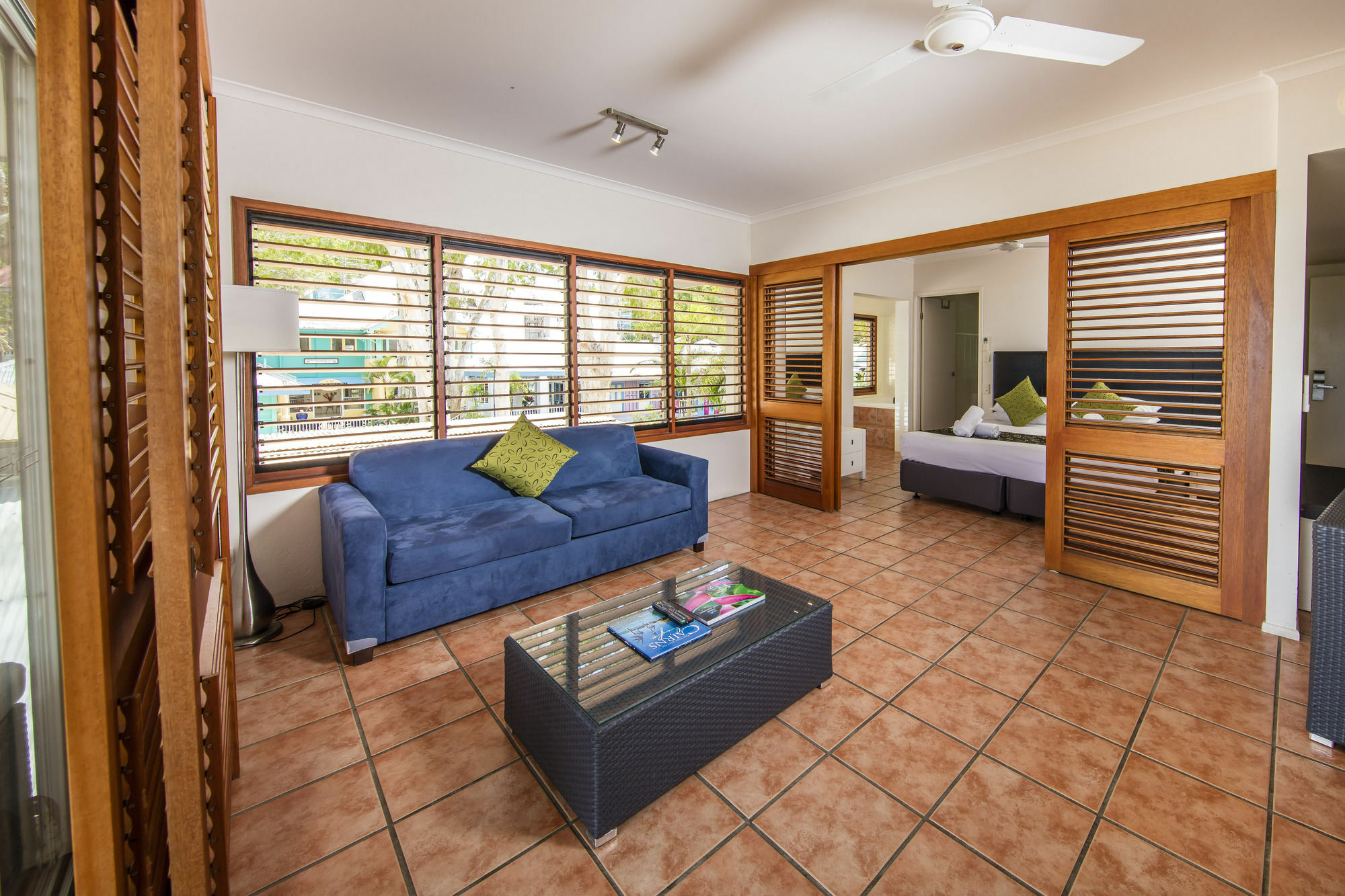 Aparthotel Paradise On The 4*